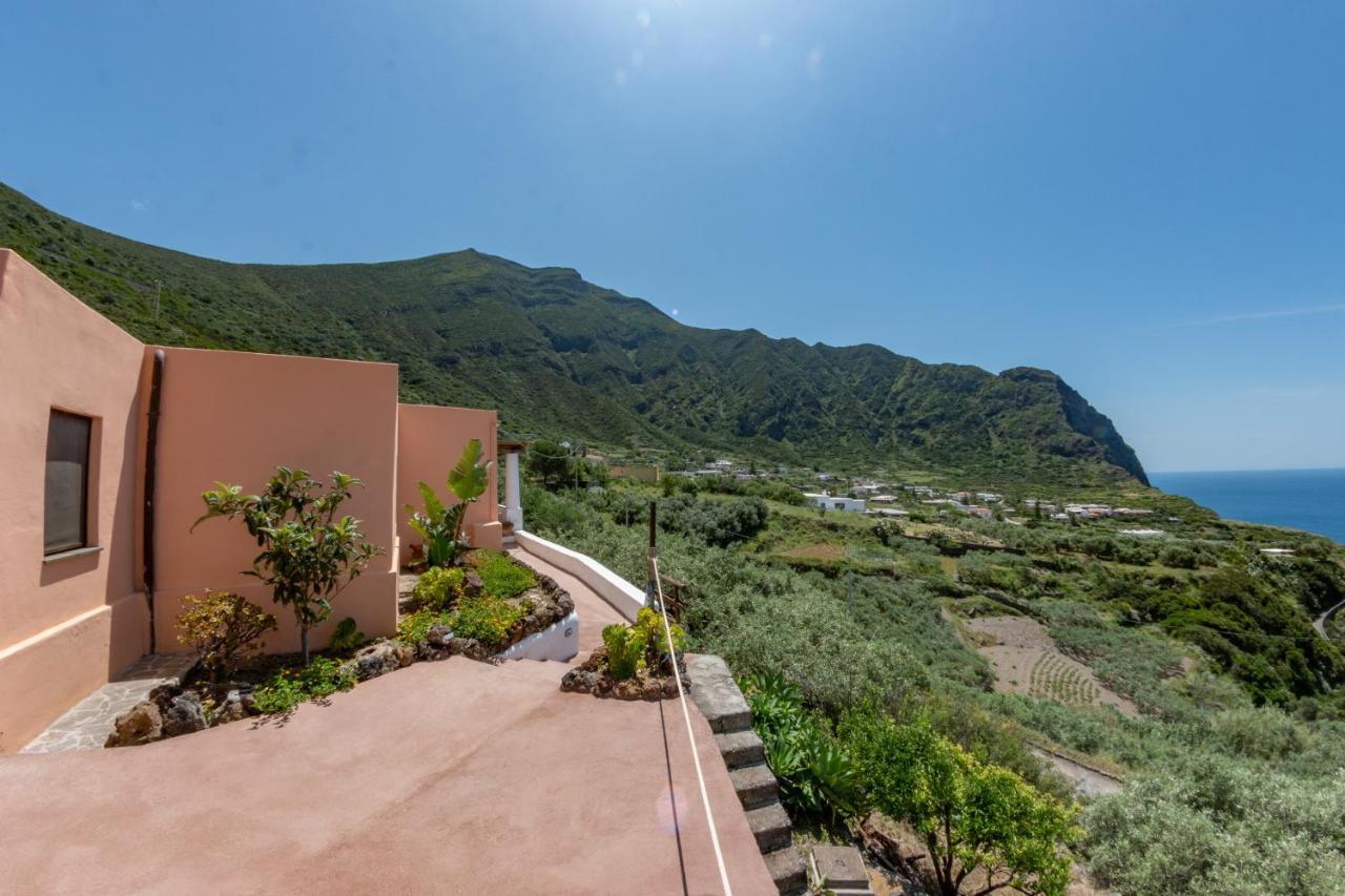 Agriturismo Al Cappero Malfa  Exterior photo
